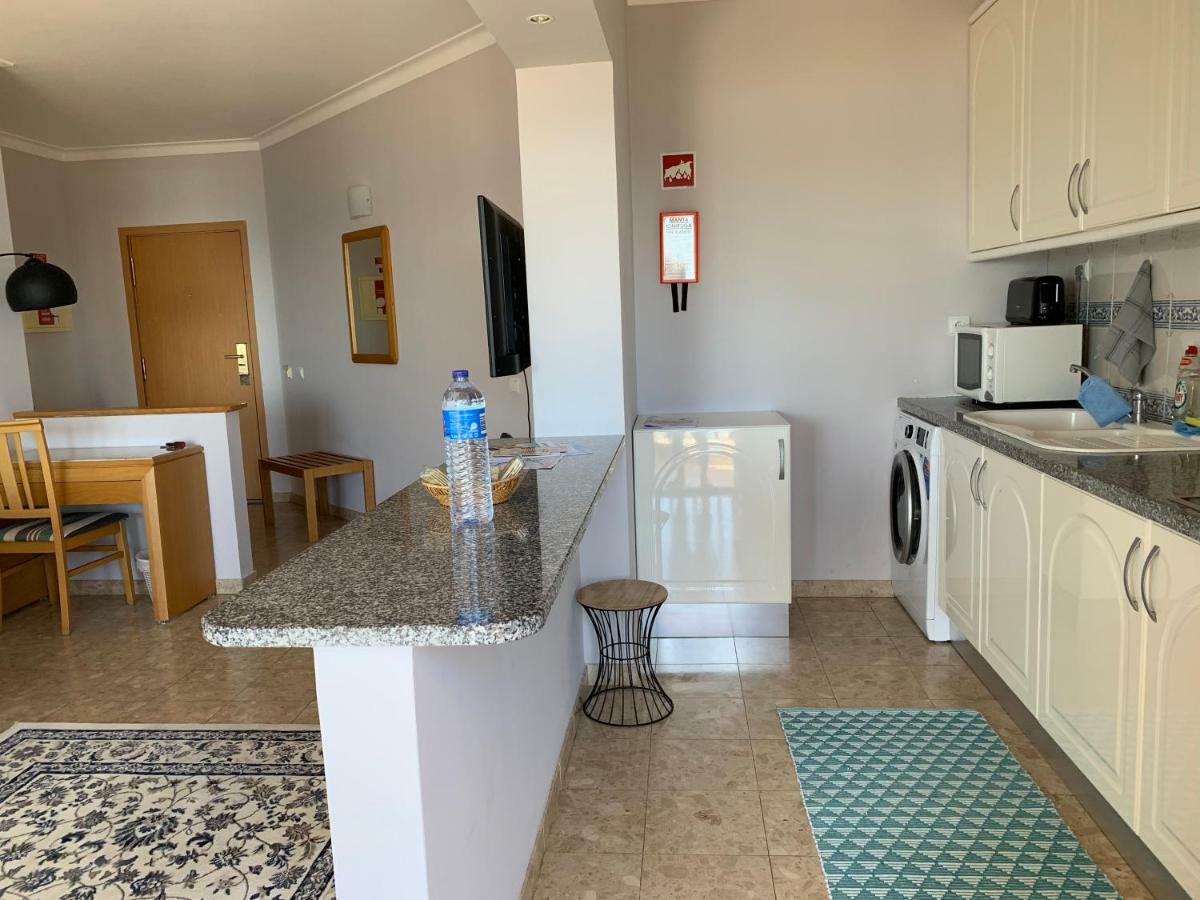Panoramic Apartment In Portimao: Ocean View, Wifi 外观 照片