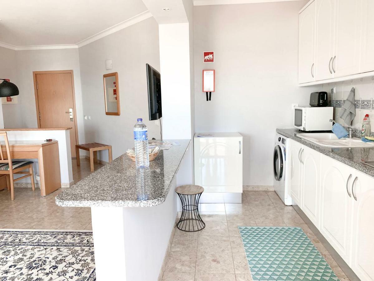 Panoramic Apartment In Portimao: Ocean View, Wifi 外观 照片